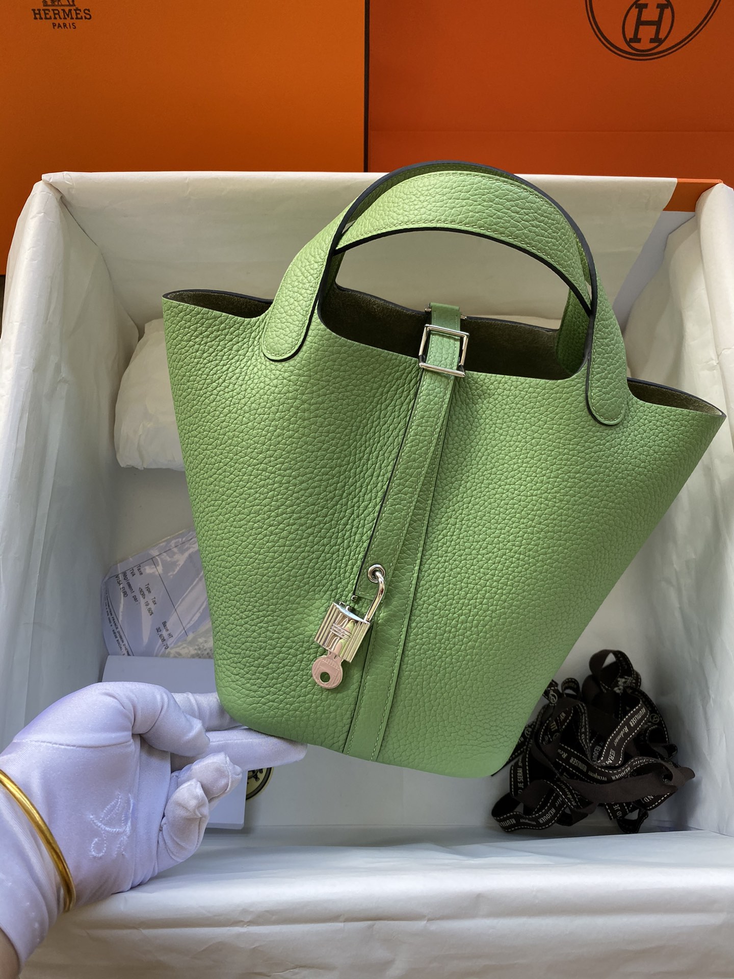 Hermes Picotin Lock 18 Bag In Green Kiwi Clemence Leather